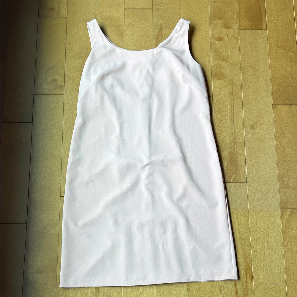 Traces Pale Pink Sleeveless Dress